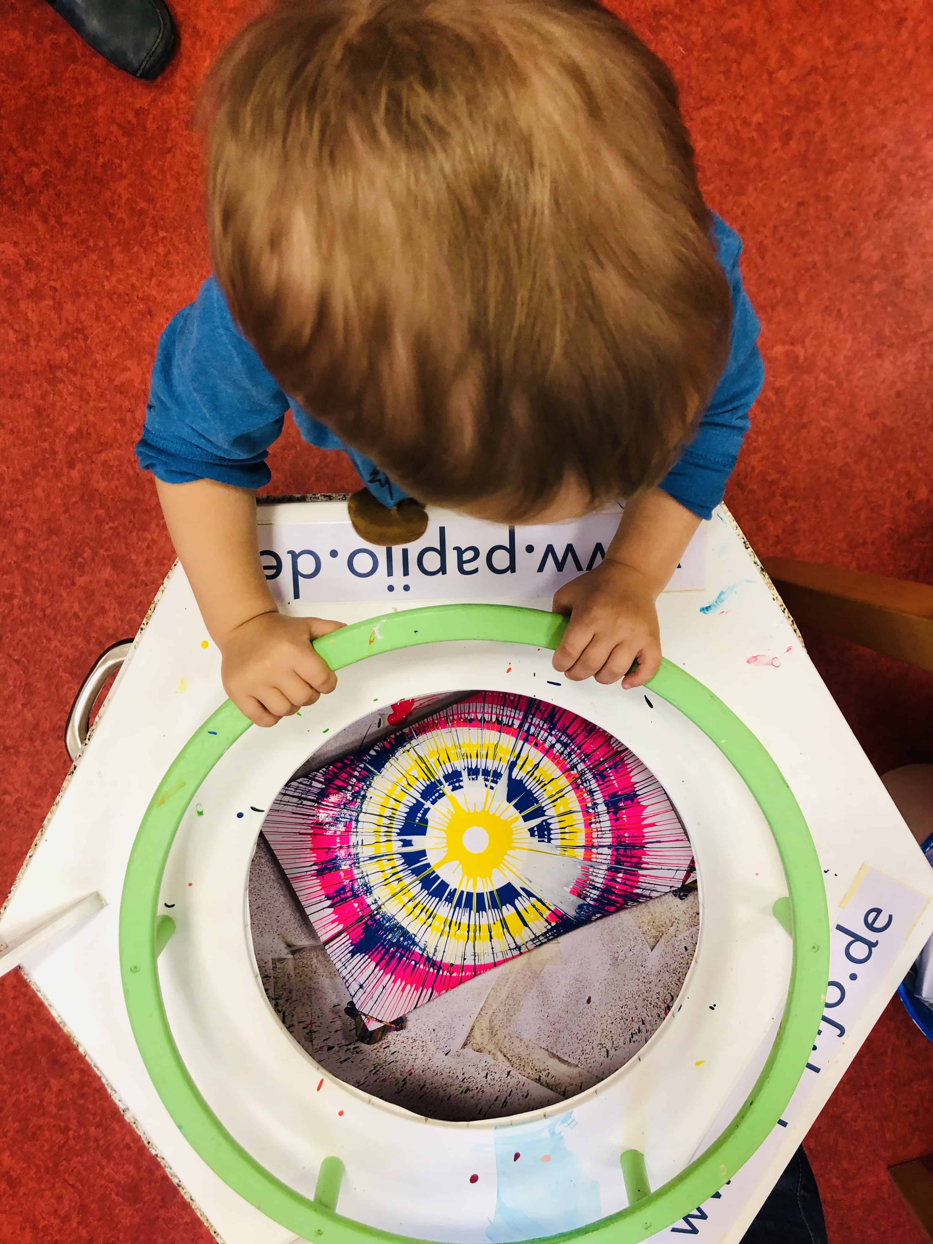 Spin Art Painting 6 Spin-Art-Painting