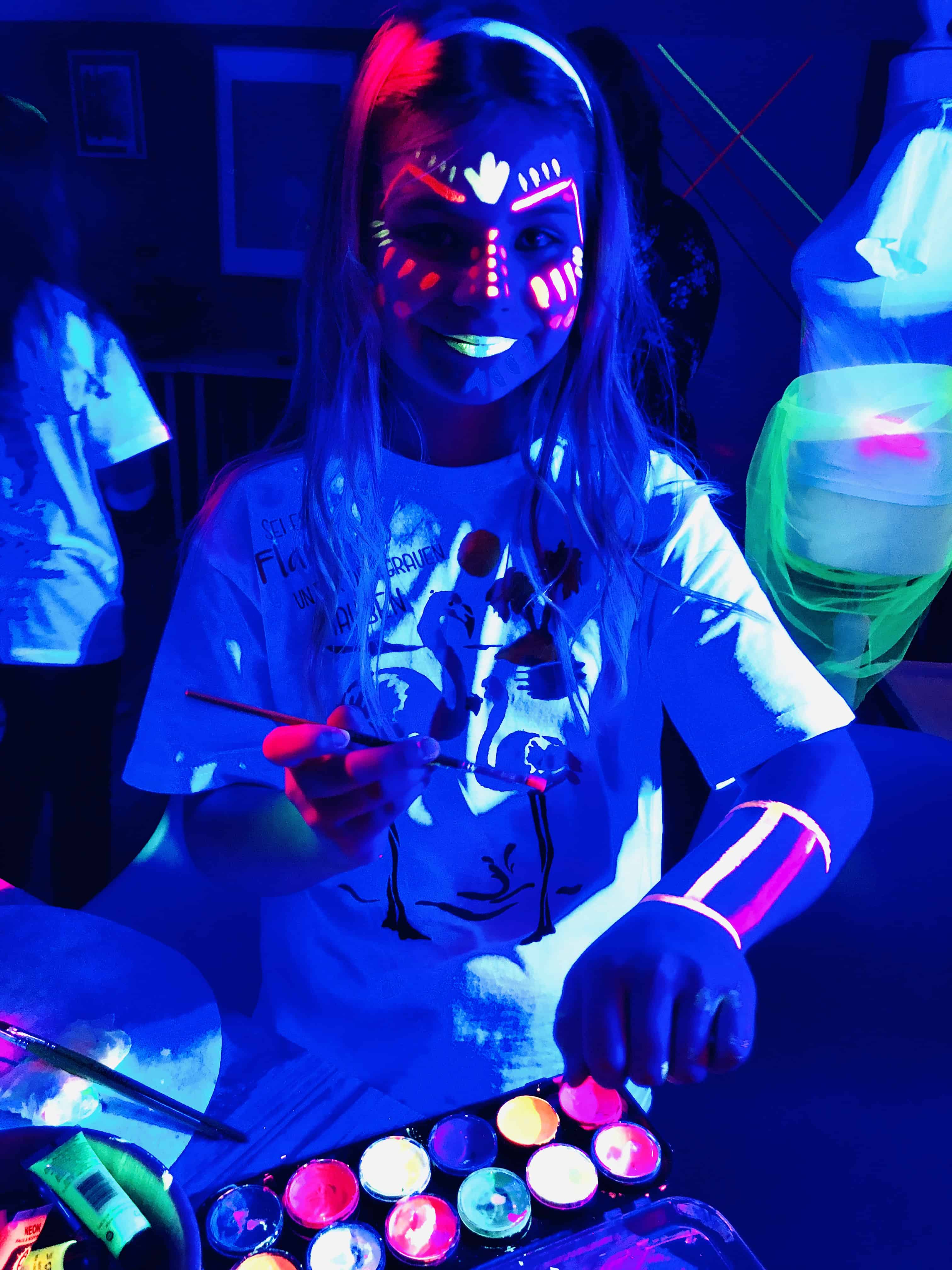 Glow-Disco-Party 7 Glow Party für Kinder